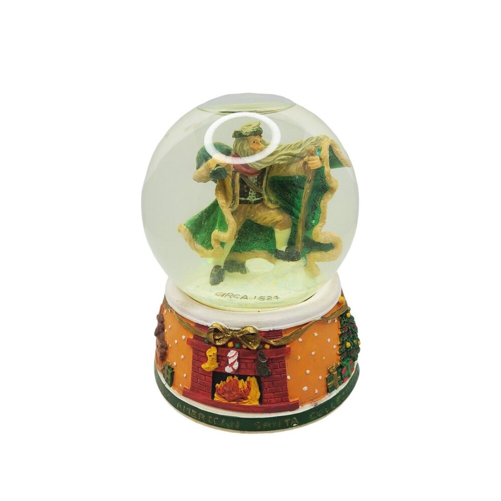 Vintage The Classic American Santa Collection White Christmas Music Snow Globe W